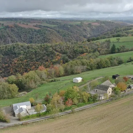 Ancienne Fermette Renovee Pour 10 Personnes Holiday home