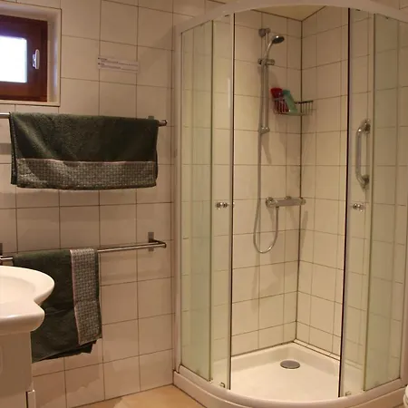 Ancienne Fermette Renovee Pour 10 Personnes Holiday home Castelmary